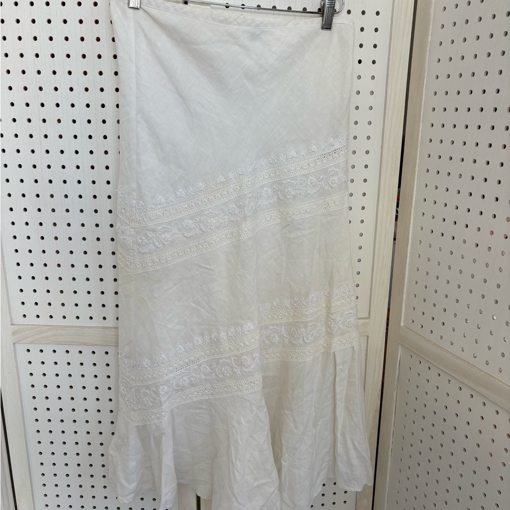 Kenar White Maxi Skirt with Lace Detail